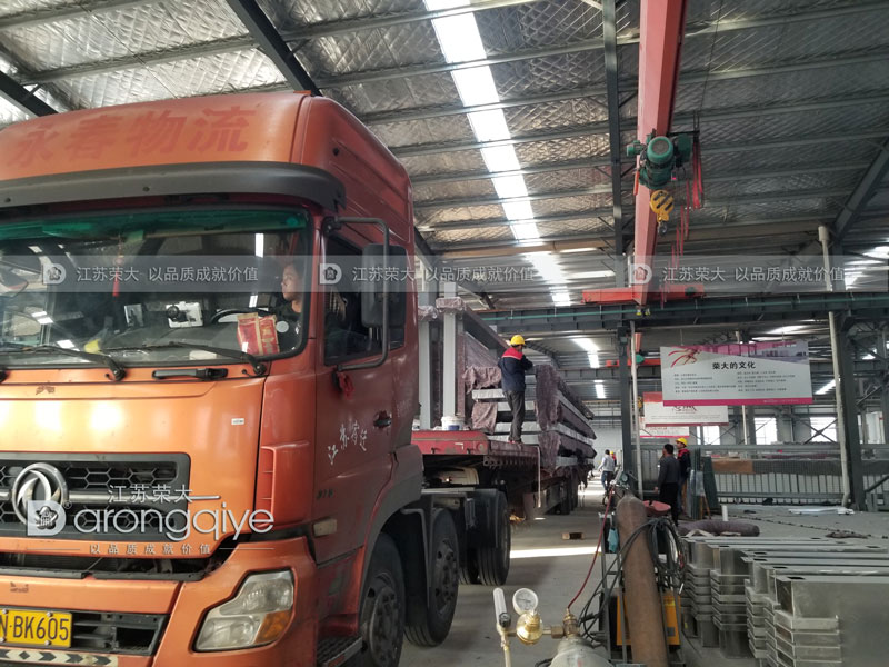 河南第三批公交候車(chē)亭發(fā)貨案例